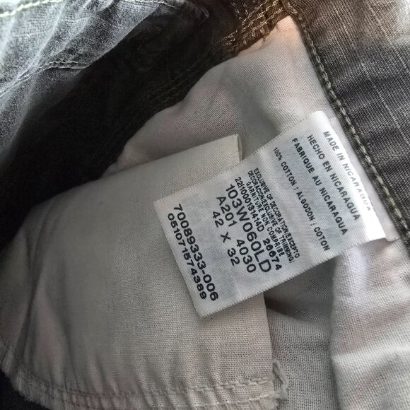 Wrangler Riggs Workwear Pants Mens 42x32 Gray Cargo Utility Carpenter Jeans A03- - Picture 10 of 11